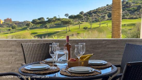 Apartamento con Vista al Golf en Alquiler - MALAGA