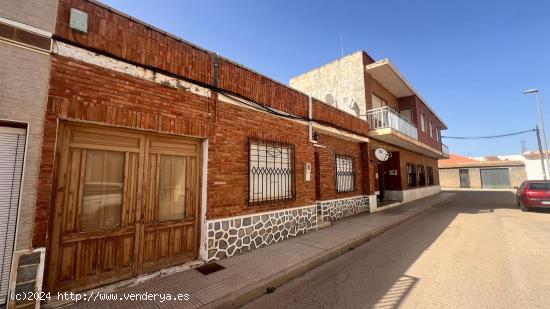  Casa para reformar en La Aljorra - Cartagena con mucho potencial. - MURCIA 