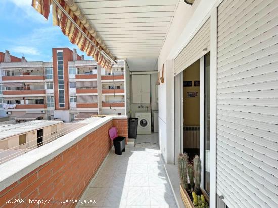 Piso en Venta en La Roureda - BARCELONA