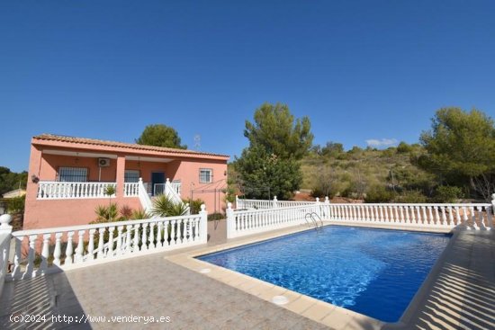  Villa en venta en Olocau (Valencia) 