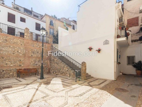  Casa en venta en Granada (Granada) 