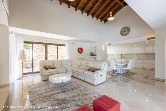 Villa en venta en Benahavís (Málaga)