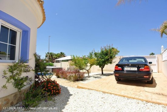 Chalet en venta en San Fulgencio (Alicante)