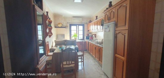 Casa en venta en Yunquera (Málaga)