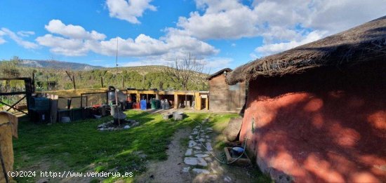 Finca en venta en El Burgo (Málaga)