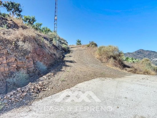 Finca en venta en Benamargosa (Málaga)