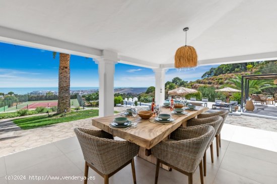 Villa en venta en Estepona (Málaga)