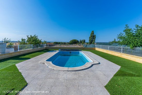 Finca en venta en La Palma del Condado (Huelva)