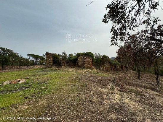 Villa en venta en Cruïlles (Girona)