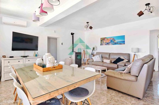 Villa en venta en Pilar de la Horadada (Alicante)