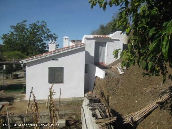 Casa en venta en Canillas de Albaida (Málaga)