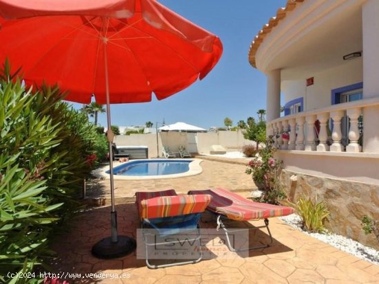 Chalet en venta en San Fulgencio (Alicante)