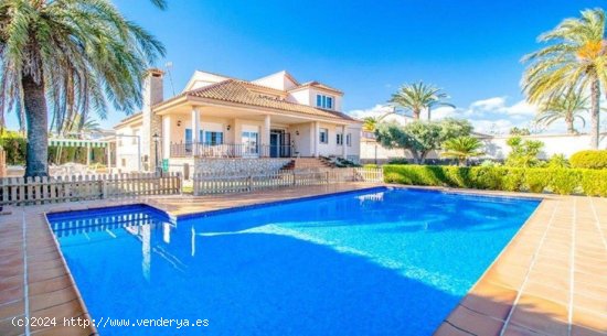  Villa en venta en Pilar de la Horadada (Alicante) 