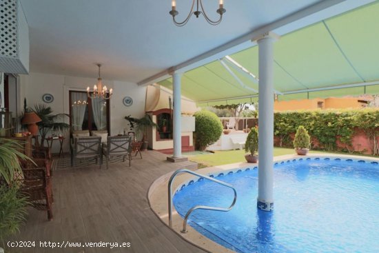 Villa en venta en Marbella (Málaga)