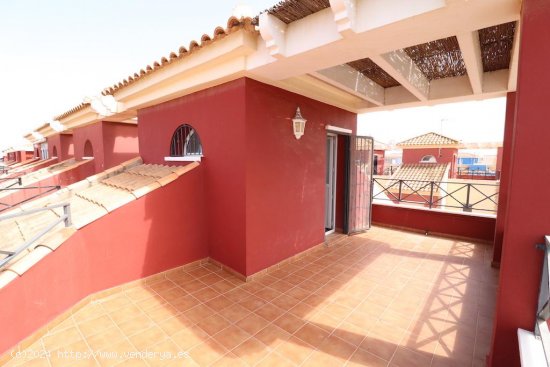 Bungalow en venta en Pilar de la Horadada (Alicante)