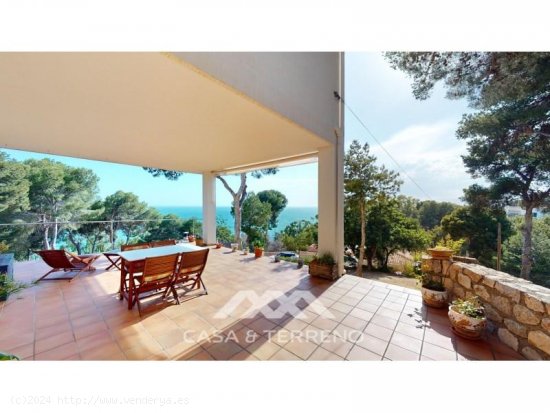 Villa en venta en Algarrobo (Málaga)