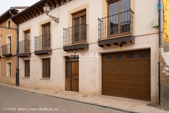 Casa en venta en Riaza (Segovia)