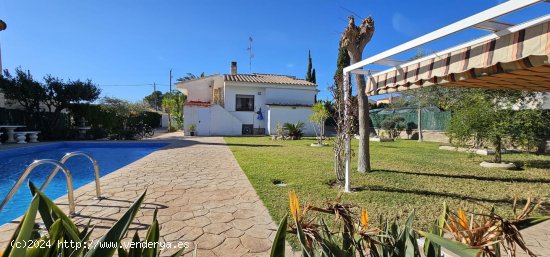 Villa en venta en L Ametlla de Mar (Tarragona)