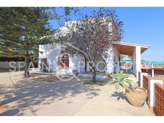 Chalet en venta en Monserrat (Valencia)