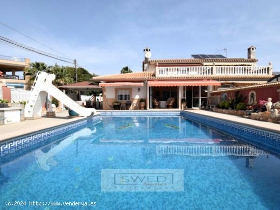  Chalet en venta en Orihuela (Alicante) 