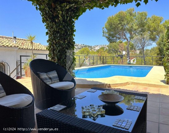 Villa en venta en Moraira (Alicante)