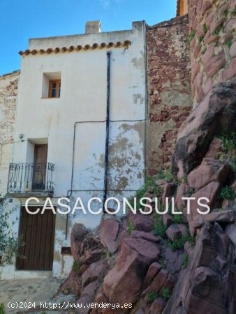 Casa en venta en Vilafamés (Castellón)