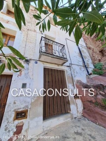 Casa en venta en Vilafamés (Castellón)