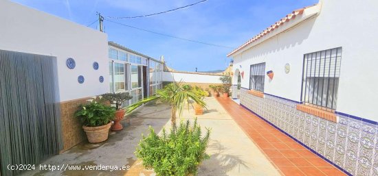 Casa en venta en Almayate (Málaga)