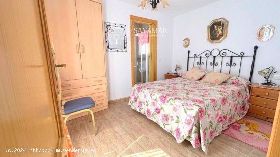 Casa en venta en Sayalonga (Málaga)