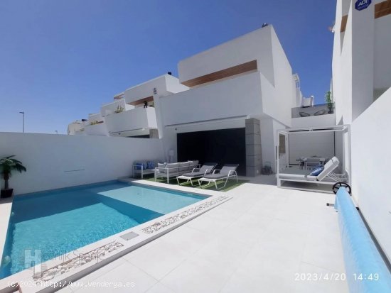 Chalet en venta en San Javier (Murcia)