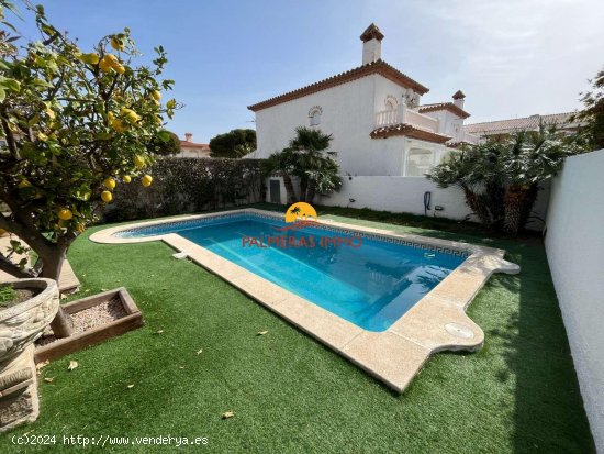 Chalet en venta en Mont-roig del Camp (Tarragona)