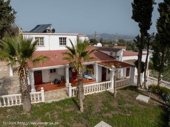 Villa en venta en Alhaurín de la Torre (Málaga)