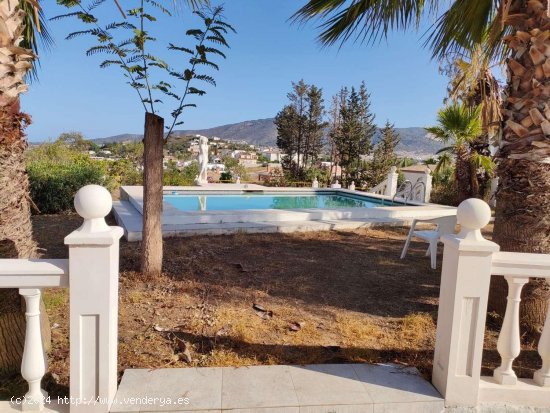 Villa en venta en Alhaurín de la Torre (Málaga)