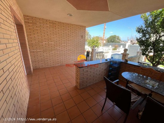 Villa en venta en Mont-roig del Camp (Tarragona)