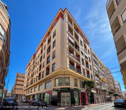 Piso en venta en Santa Pola (Alicante)