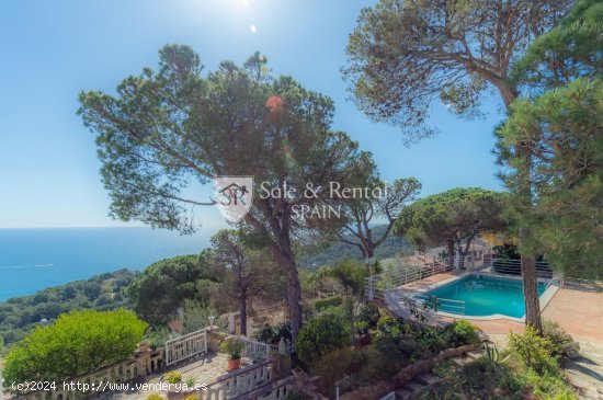 Chalet en venta en Blanes (Girona)