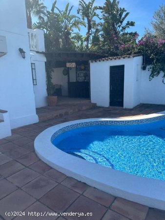 Finca en venta en Alhaurín el Grande (Málaga)