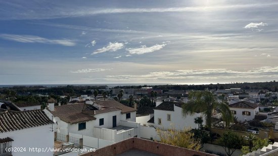 Villa en venta en Sotogrande (Cádiz)