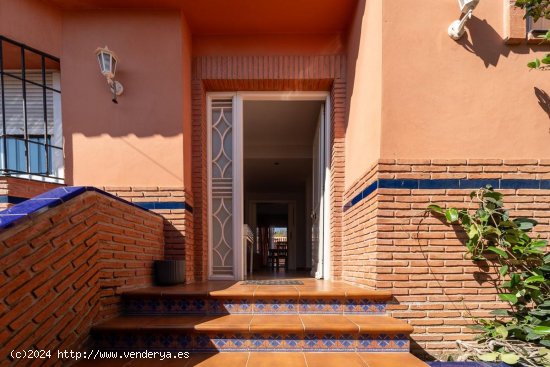 Villa en venta en Fuengirola (Málaga)