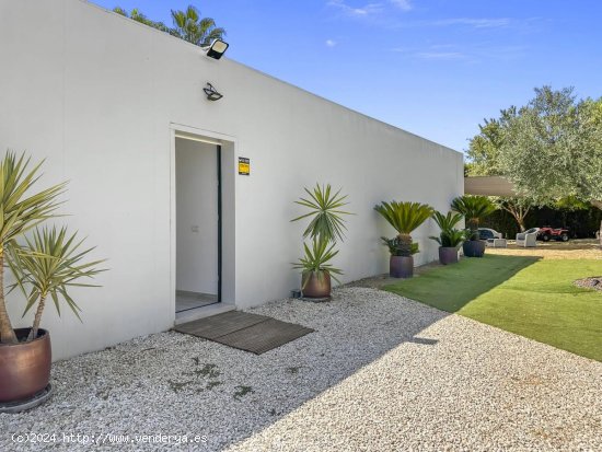 Villa en venta en Jimena de la Frontera (Cádiz)