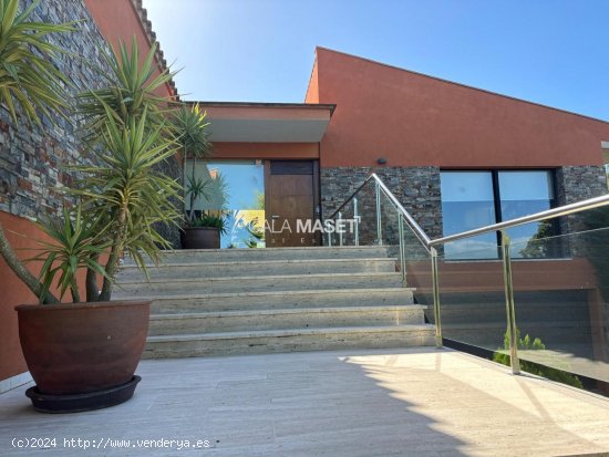 Chalet / Torre en venta  en Castell-Platja d Aro - Girona