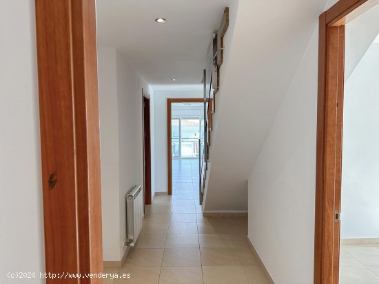 Dúplex en venta  en Escala, L - Girona