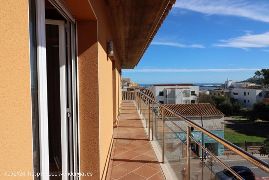 Dúplex en venta  en Escala, L - Girona