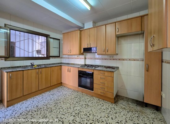 Chalet / Torre en venta  en Torrefarrera - Lleida