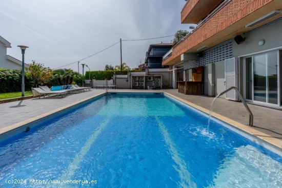 Casa o chalet independiente en venta en calle de les Alzines