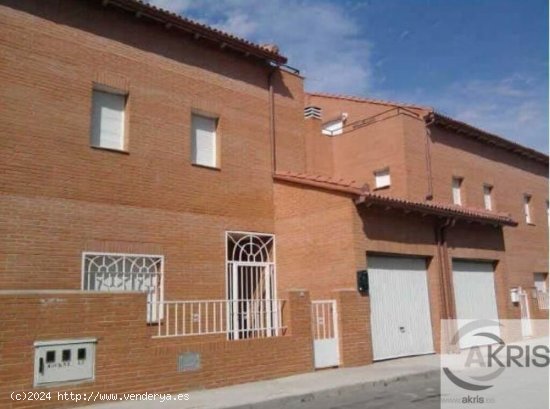 Casa / Chalet en venta en Chozas de Canales de 189 m2