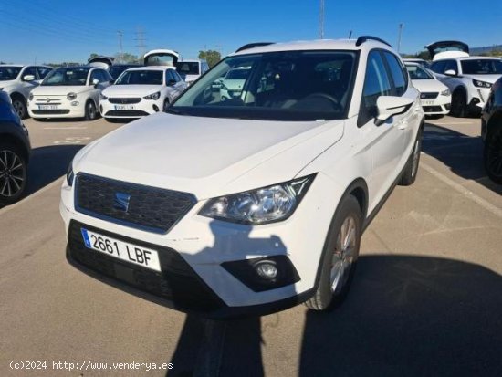 SEAT Arona en venta en Pamplona/IruÃ±a (Navarra) - Pamplona/IruÃ±a