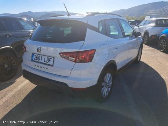 SEAT Arona en venta en Pamplona/IruÃ±a (Navarra) - Pamplona/IruÃ±a