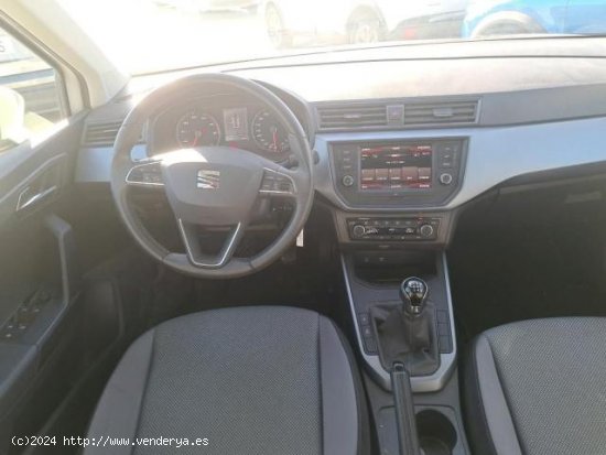 SEAT Arona en venta en Pamplona/IruÃ±a (Navarra) - Pamplona/IruÃ±a