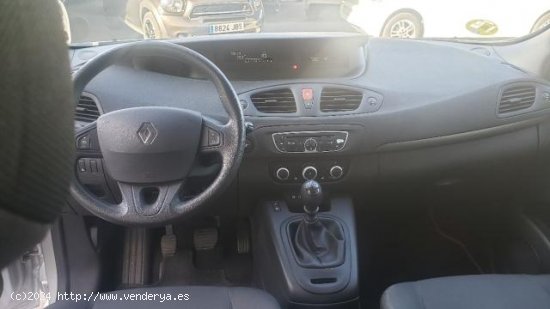 RENAULT ScÃ©nic en venta en Santpedor (Barcelona) - Santpedor